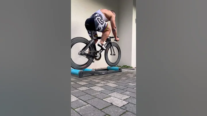 QUADZILLA MAX- SPEED 250RPM on the rollers 🚀🚴‍♂️