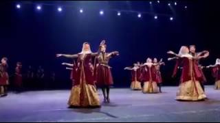 Gürcistan Ulusal Balesi Dans Gösterisi