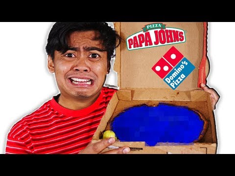 i-ordered-nothing-on-my-custom-pizza-(papa-johns,-dominos,-chuck-e-cheese)