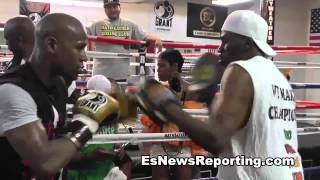 Mayweather vs Pacquiao Forbes 3 Reasons Why Floyd Wins 48-0 - EsNews Boxing