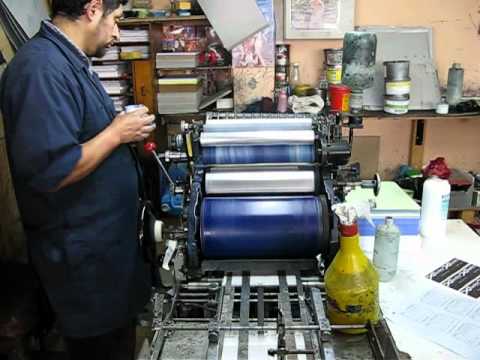 Cómo Operar Una Máquina De Impresión
