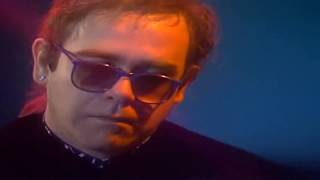 Elton John - Nikita ( Presentación En Vivo )