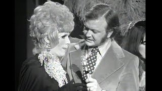 Stan Munro and Les Girls - Graham Kennedy Show (1973)