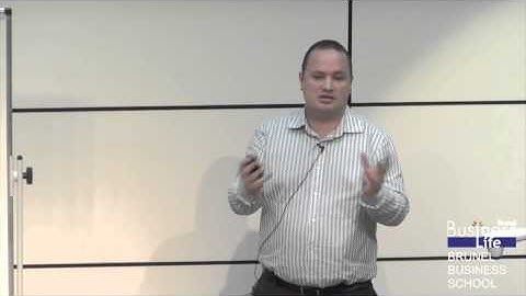 Mastering LinkedIn: How does it work? The Six Degrees of a Network