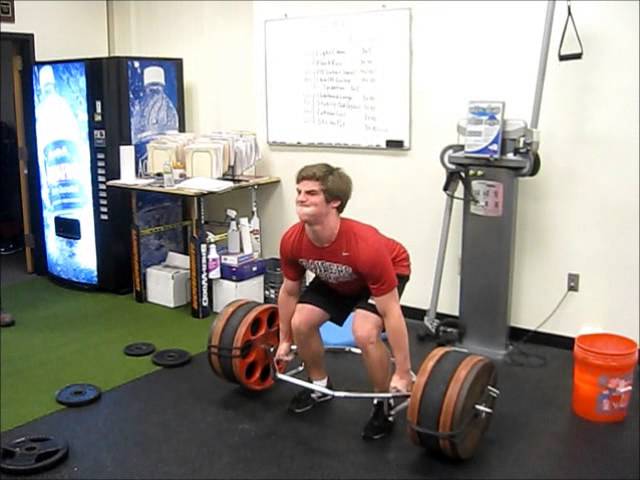 Chris Kreider Trap Bar Deadlifts 530x6 