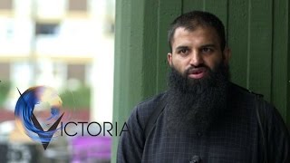 Radicals: The man with no passport - BBC News
