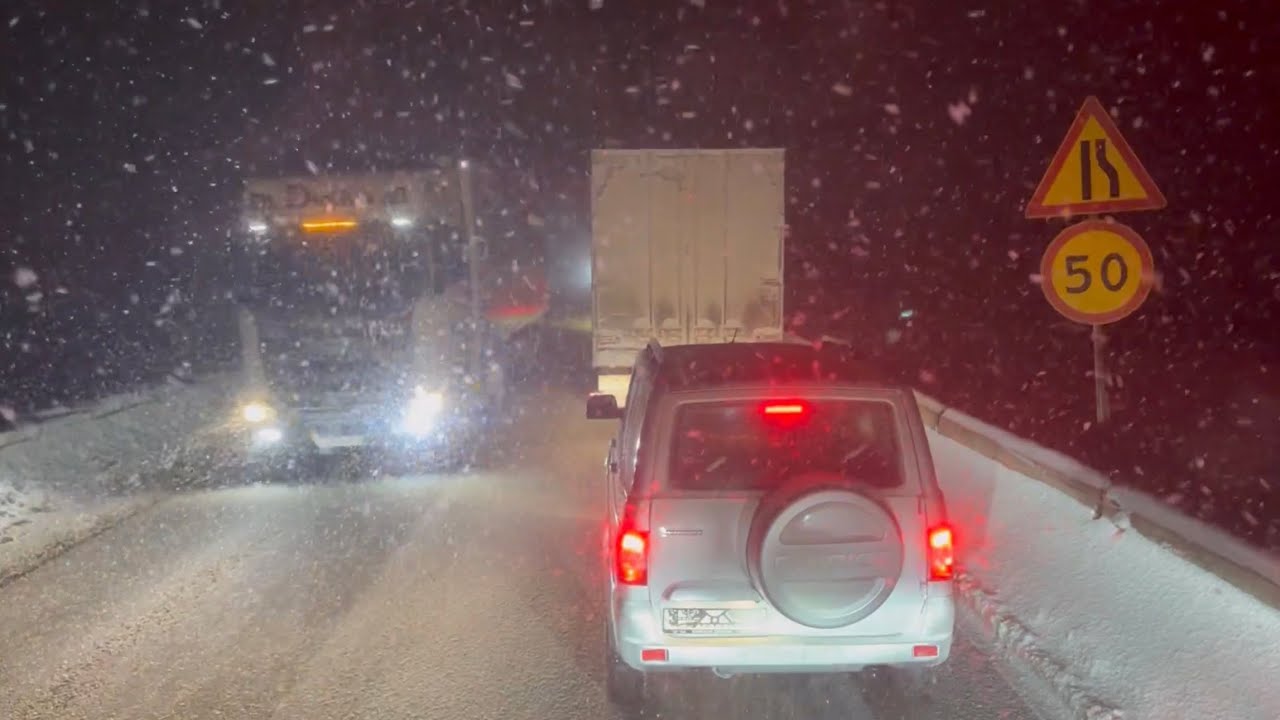 Начало веселья попал в снегапад(рейс москва-хабаровск