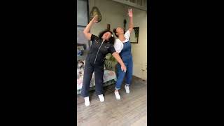 Video thumbnail of "Vika & Linda - Up Above My Head (Sunday Sing Song #1)"