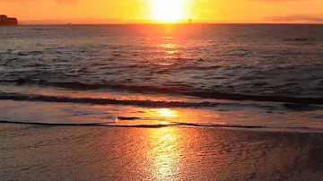 (Nature Relaxation w/Music) Soothing Ocean Sunset - San Francisco's Baker Beach 1080p HD