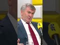 KTO ZYSKUJE PODCZAS CHAOSU W SĄDOWNICTWIE
