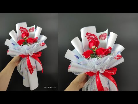 Video Cách bó hoa 3 bông đơn giản / Bó hoa 3 bông / flower... - youtube