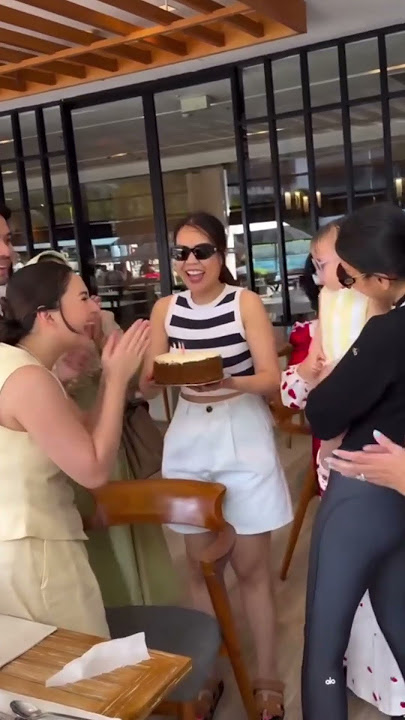 JESSICA MILA DAPAT KEJUTAN ULTAH DARI KELUARGA #jessicamila #enzystoria #shorts #birthday #nagita