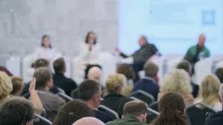 Audience Engagement at a Professional Conference with Interactive Discussion Panel