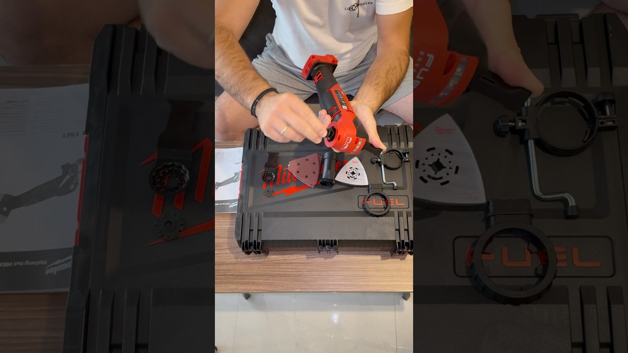 Watch Unboxing multi tool MILWAUKEE - M18 FMT-0X (πολυεργαλείο) on YouTube Watch Unboxing multi tool MILWAUKEE - M18 FMT-0X (πολυεργαλείο) on YouTube