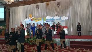 Tari Midley Kelas 6D Sdn Lowaga 2022-2023