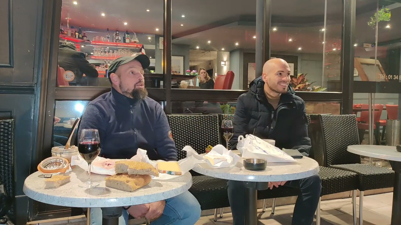 Temps fort : Goulven Gillet - Stream IRL au marché de Rambouillet : Totale Impro 2.0 - 5 novembre