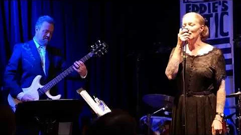 Bernadette Seacrest & Kris Dale - Hurt @ Eddie's A...