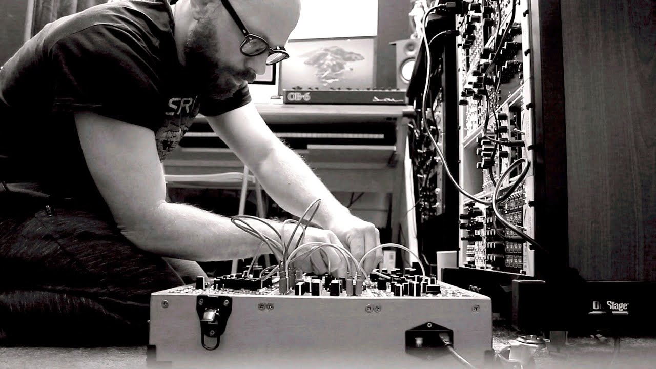 Live Eurorack West Coast Jam 3 module challenge with Maths, Erbeverb ...