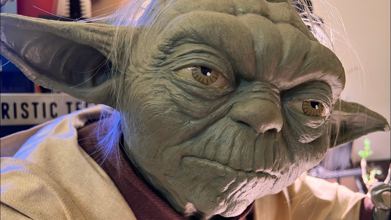 STAR WARS collection | ATTACK OF THE CLONES 【 ヨーダ 等身大Yoda1:1】世界限定2748/ ...