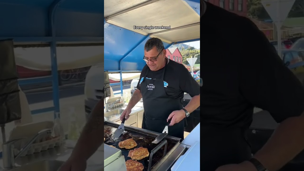Best mussel fritters in NZ? You can find them at Thames market every Saturday