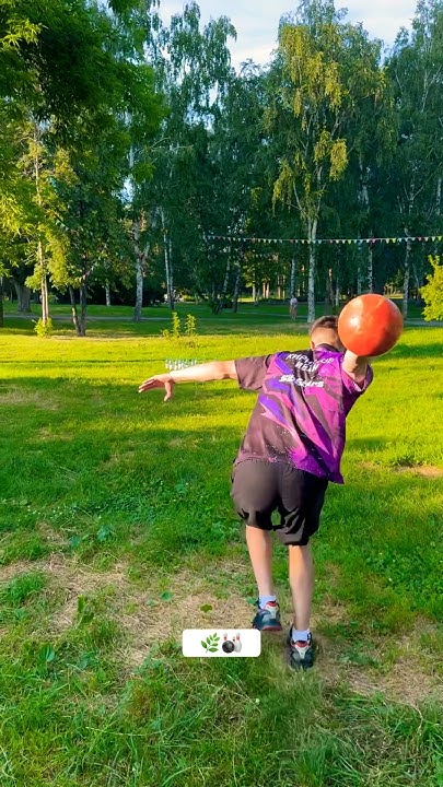 Боулинг на природе 🌿🎳 - YouTube