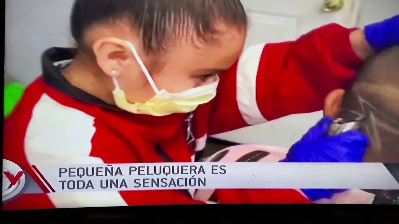 Best Hispanic girl Barber