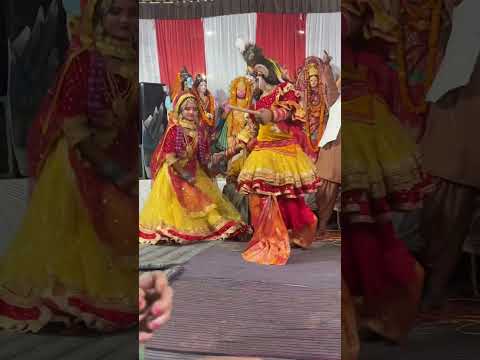 Radhika Gori Se Biraj Ki Chori Se Maiya Karade Mero Byah ❤️ #radheradhe #krishnabhajan