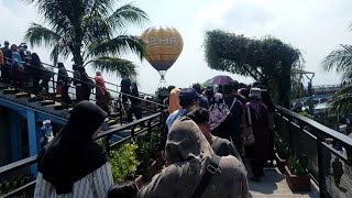 Heha skyview suasana ramai di minggu pagi