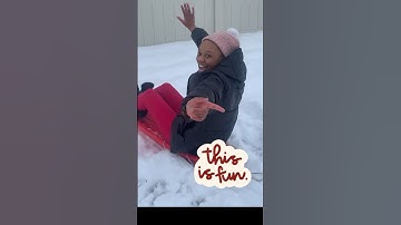 FIRST VIDEO OF SNOWFALL FUN 2024 ❄️☃️🌨️| AMAZING SNOW | HANGING WITH ASH TV | #Shorts