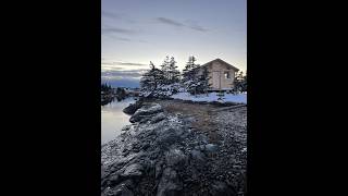 Rustic Saltwater Beach Cabin     Building the bunks,,,,part 14