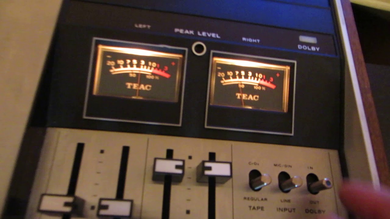 TEAC A-350 - YouTube