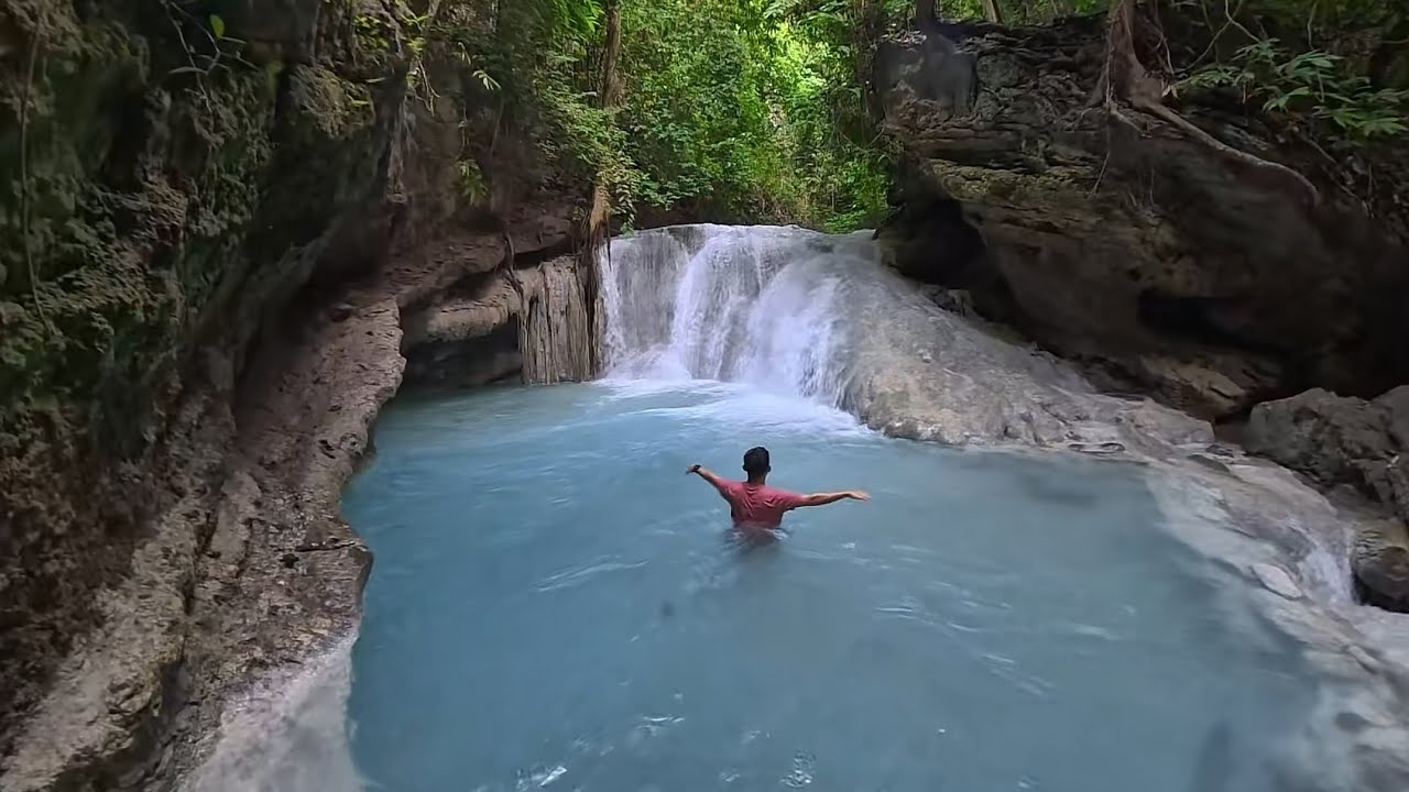 Samboan Aguinid Falls