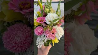 Bouquet lisianthus, dahlias, zinnias, asters. #flowers #bouquets #garden #dahlias #lisianthus