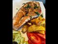 سمك السلمون والبطاطس المقرمشة بطريقة صحية على قناتي سلمون Shorts Healthy
