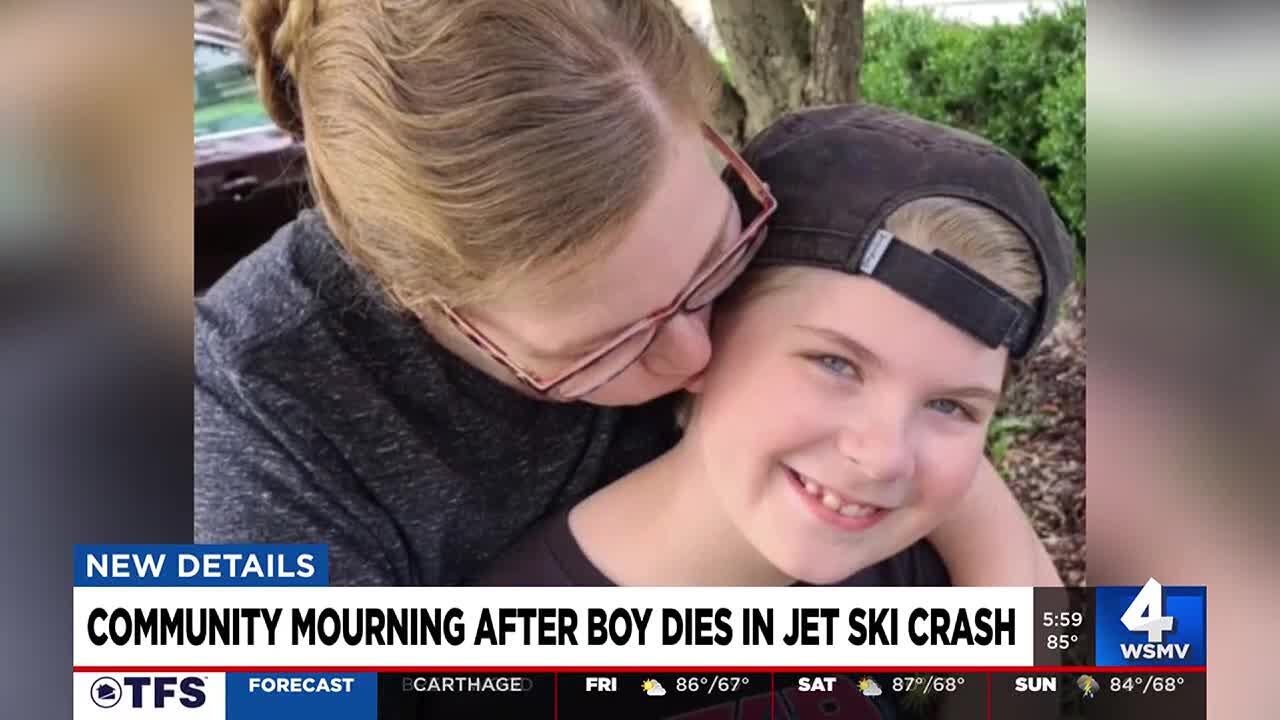 Community mourning after boy dies in jet ski crash - YouTube