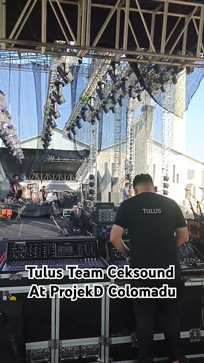 Tulus Band/Ceksound/Konser