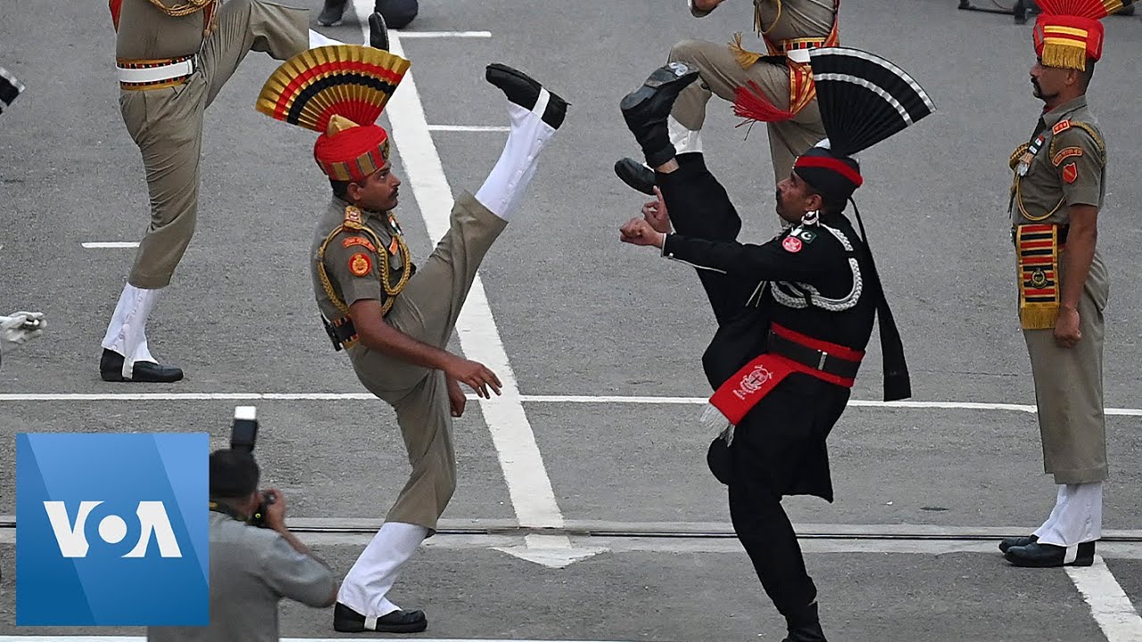 Guards at India Pakistan Border Perform Independence Day Ceremony