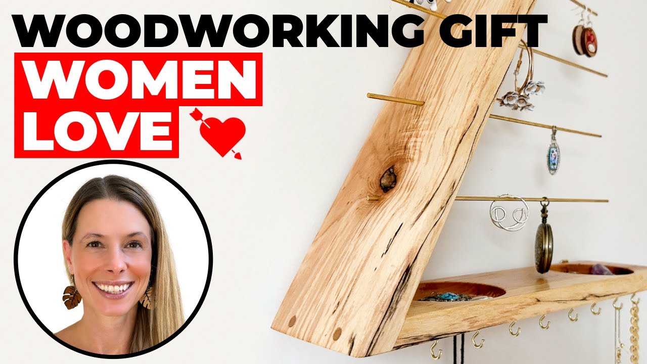Woodworking Gift Women Love - DIY Wall Jewelry Display #valentinesday