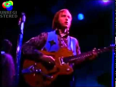 For What It&#039;s Worth - Buffalo Springfield - Live @ Monterrey 1967 (Intro Peter Tork) .wmv