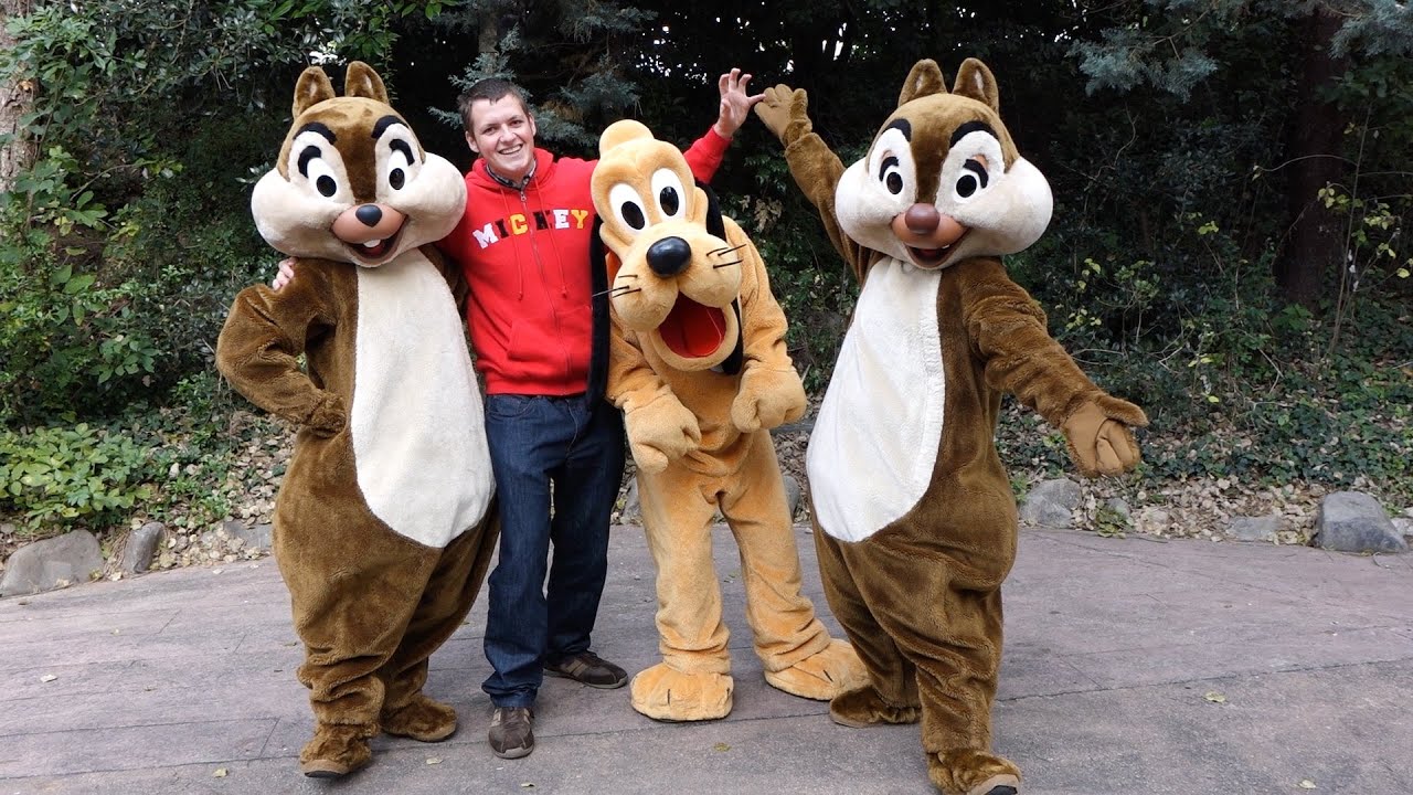 Halloween with Disney Vaillins at Disneyland Paris 2015.  :)