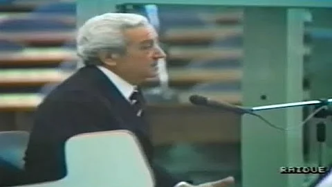 Deposizione e augurio finale di Michele Greco