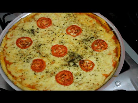 Vídeo: Como Fazer Pizza Com Tomate E Mussarela