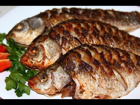 Video: Smažený Karas Se Zakysanou Smetanou: Recept