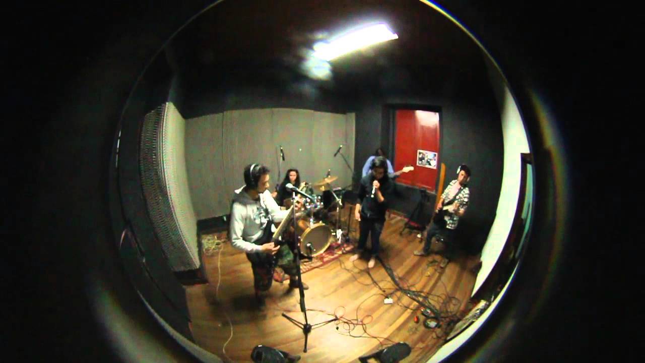 Suck auf YouTube ansehen Suck auf YouTube ansehen