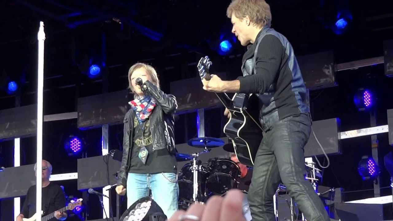 BON JOVI 2013ツアーパンフ d47ca97b3b7e867e1699c43720a13e