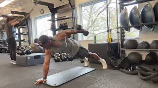 SA alternating DB Plank row to Tricep kickback