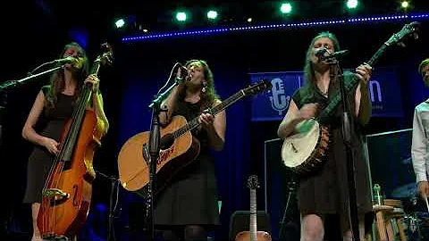 The Wailin' Jennys play Poughkeepsie for the First Time!