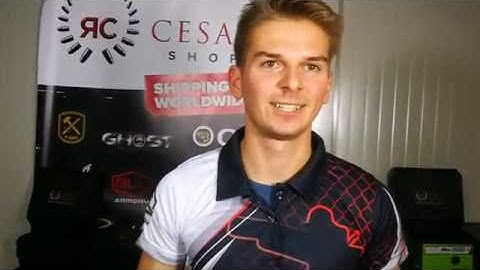 How to install Thumb Rest on your 2011 | Cesar-Shop