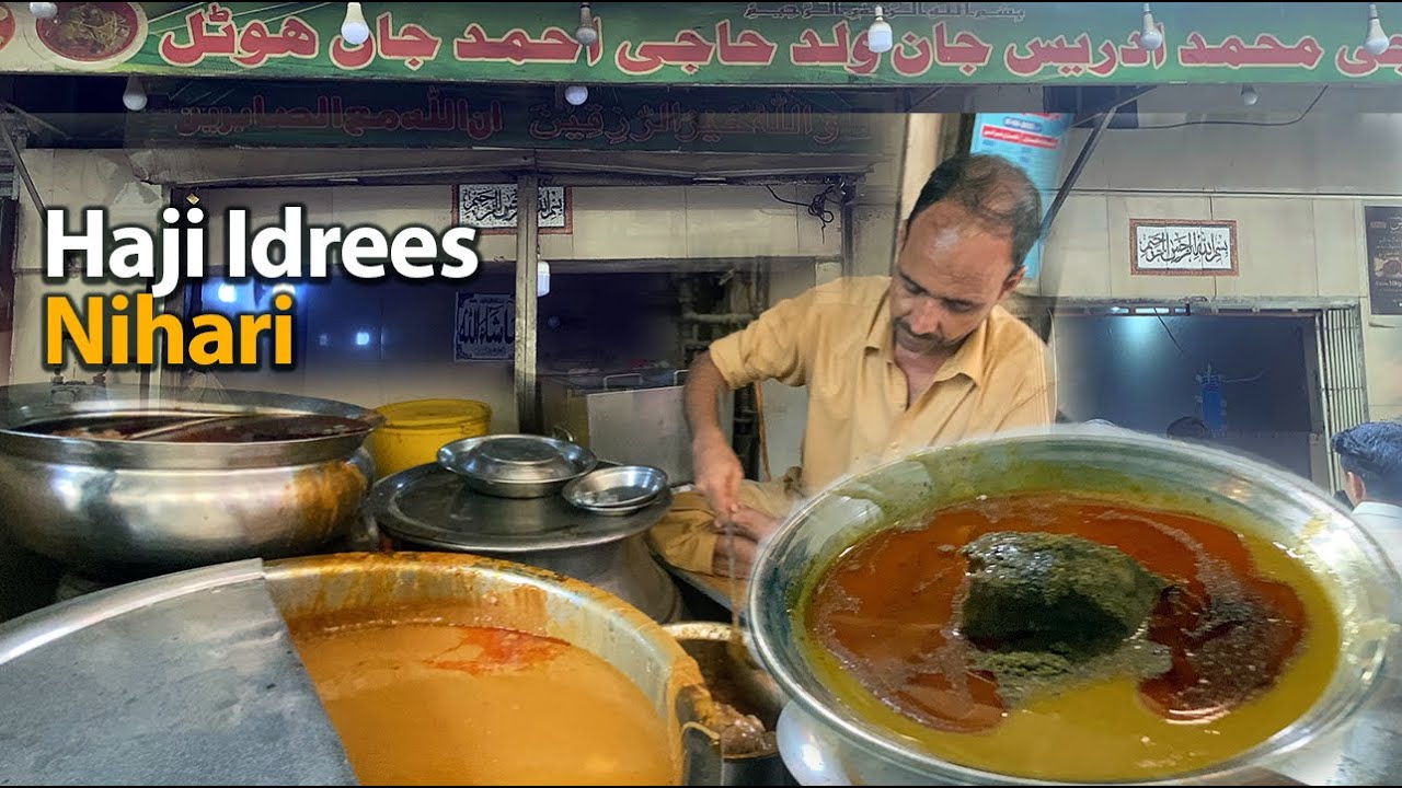 Haji Idrees Nihari | 70 Years Old Nihari in Karachi | Street Food Logger 🇵🇰