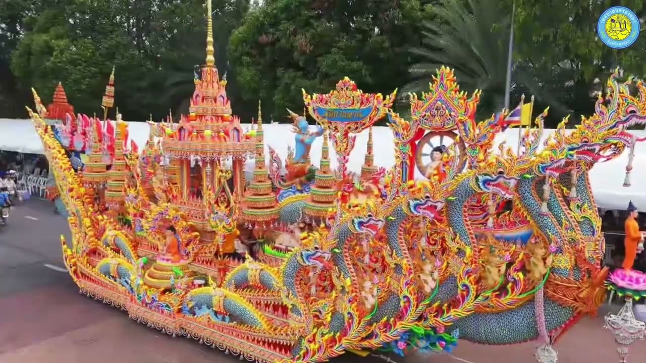 🎉ประมวลภาพบรรยากาศงานประเพณีลากพระและตักบาตรเทโว ประจำปี 2568🙏✨